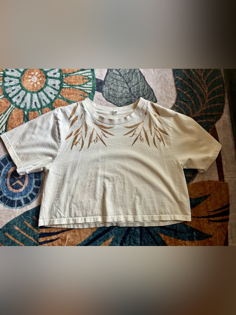 Empress moth plant dyed crop tank